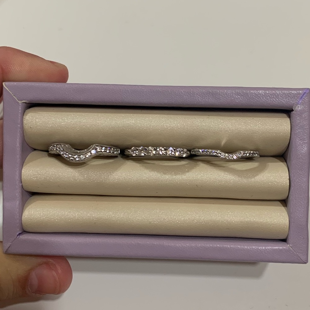 Metal Rings - Picture 2 of 13